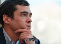 [포토] 생각에 잠긴 '벤자민 에드워드 포니'