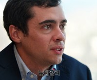 [포토] 한국과 깊은인연 설명하는 벤포니