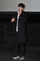 [포토] 살인미소에 완벽비율 더하면 이승기