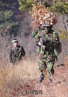 [포토] 3사관학교 첫 여생도 '기초군사훈련' 실시