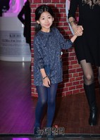 [포토] 손 잡고 등장한 아역 박민아