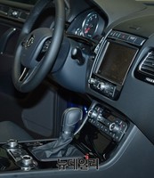 [포토] 폭스바겐 신형 투아렉, 업그레이드된 실내