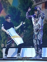 [포토] 인피니트H, 타이틀곡 '예뻐' 매력 안무