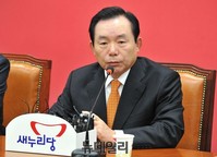 [포토] 발언하는 새누리당 이인제 최고위원