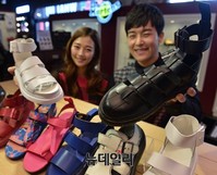 [포토] 닥터마틴 2015S/S 콜렉션 공개