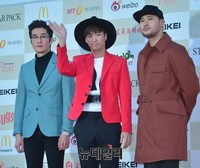 [가온차트] 오랜만에 한 자리에 모인 에픽하이