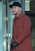 [가온차트] 모자-장갑 쓴 미쓰라