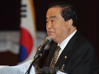 [포토] 발언하는 문희상 새정치민주연합 비상대책위원회