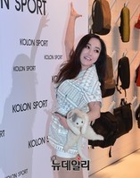 [포토] 낸시랭, 끝없는 퍼포먼스