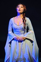 [포토] 독백하는 뮤지컬 로빈훗의 마리안