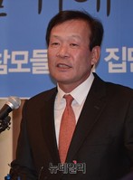 [포토] 회고록 소개하는 김두우 전 홍보수석