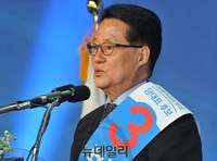 [포토] 정견 발표하는 박지원 새정치 당대표 후보