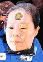 [포토] 어버이연합, 권은희 의원 규탄 퍼포먼스