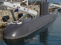 [포토] 진해군항에 정박중인 이천함