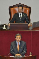 [포토] 교섭단체 대표연설하는 김무성 새누리당 대표