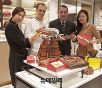 [포토] 프랑스 초콜릿 '라메종뒤쇼콜라' 국내 1호점 오픈