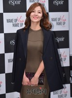 [포토] 메이크업 캠페인에 참석한 배우 김성은