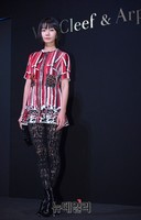 [포토] 배두나, 돋보이는 스타킹