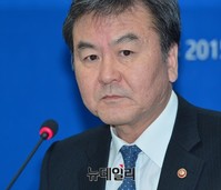 [포토] 핀테크 간담회 참석한 신제윤 금융위원회 위원장