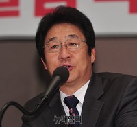[포토] 연구 발표하는 조영환 올인코리아 편집인