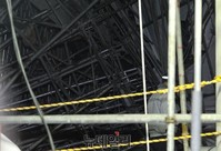 [포토] 처참하게 무너진 사당종합체육관 붕괴사고 현장