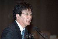 [포토] 모두발언 하는 유승민 원내대표