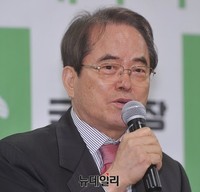 [포토] 인사말 하는 이제훈 초록우산어린이재단 회장