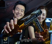 [포토] 바바리아 스윙켈스 