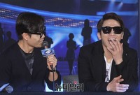 [포토] '마이크 고장' 김범수 목소리 실종