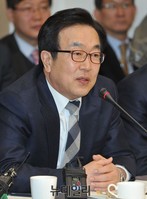 [포토] 부산시당 당정협의회 참석한 서병수 부산시장