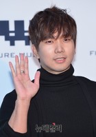 [포토] 인사하는 엠블랙 지오