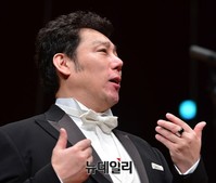 [포토] 노래하는 바리톤 박경준