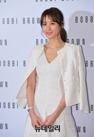 [포토] 바비브라운 행사에 참석한 수현