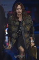 [포토] 계단오르는 김세아