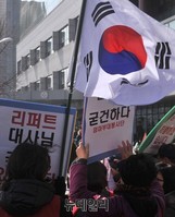 [포토] 신촌 세브란스병원 앞에 모인 엄마부대