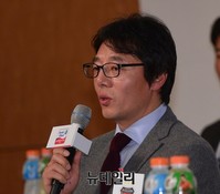 [K리그] 출사표 던지는 황선홍 포항감독