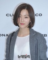 [포토] 지이수, '산뜻한 화이트 시스루'