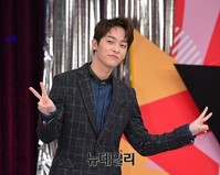 [포토] 천생연분 리턴즈, 출여하는 틴탑 엘조