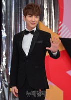 [포토] 천생연분 리턴즈 MC로 복귀하는 슈주 이특