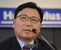 [포토] 취임 후 첫 기자회견 가지는 홈플러스 도성환 사장