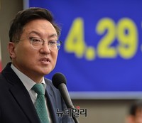 [포토] 애국시민 후보 발표하는 황장수 소장