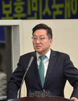 [포토] 애국시민후보 발표하는 황장수 소장