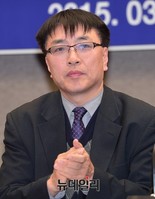 [포토] 애국시민후보, 기자회견에 참석한 하봉규 교수