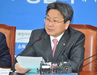 [포토] 발언하는 새정치민주연합 강기장 정책위의장