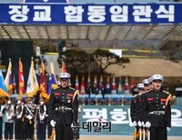 [포토] 합동임관식, 국방부3군 의장대 시범