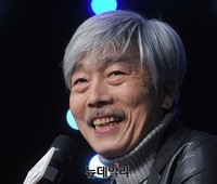 [포토] '음악캠프 25주년' 환하게 웃는 배철수
