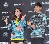 [포토] 커플자켓 입고 등장한 전효성-김동준