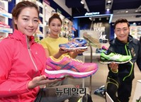 [포토] 아식스 강남직영점 리뉴얼 오픈