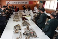 [포토] 중국군 유해 68구 입관식 진행