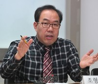 [포토] 발언하는 조형곤 21세기미래교육연합 대표